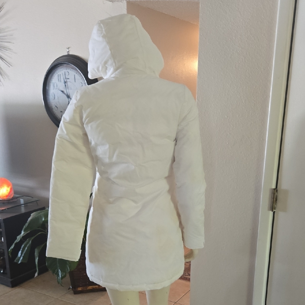 adidas White Puffer Jacket - Picture 11 of 11